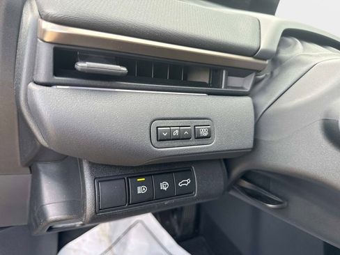 Used 2026 Toyota bZ FWD image 28