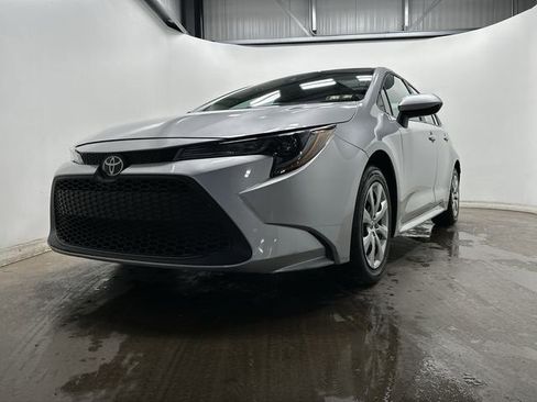 Used 2022 Toyota Corolla LE image 27