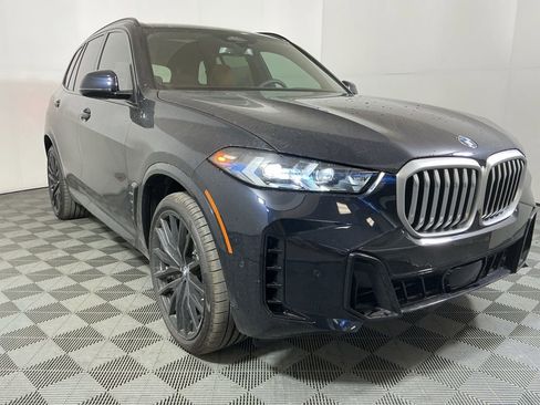 New 2026 BMW X5 xDrive40i w/ Executive Package image 4