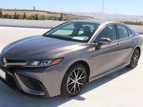 Certified 2024 Toyota Camry SE FWD image 6