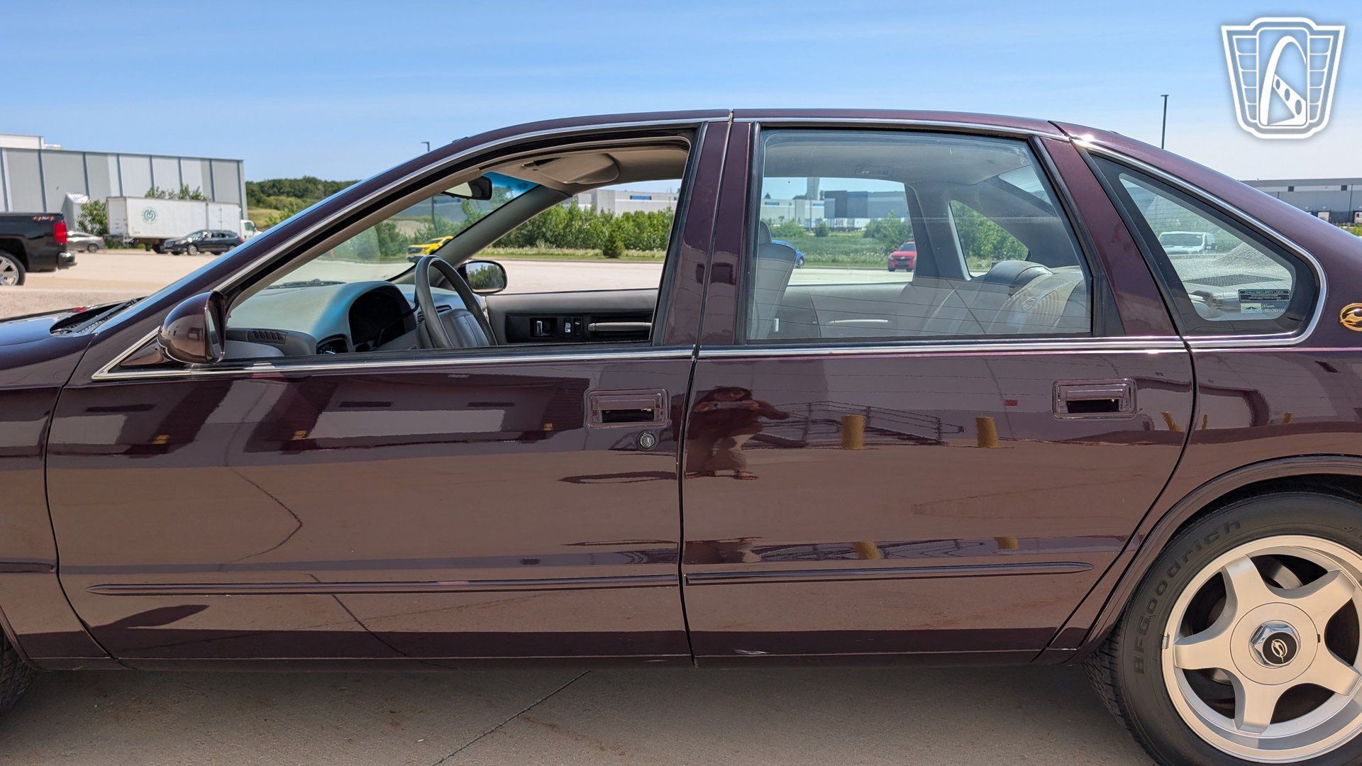 Used 1995 Chevrolet Impala SS RWD image 30