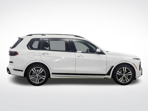 Certified 2026 BMW X7 xDrive40i AWD/4WD image 6