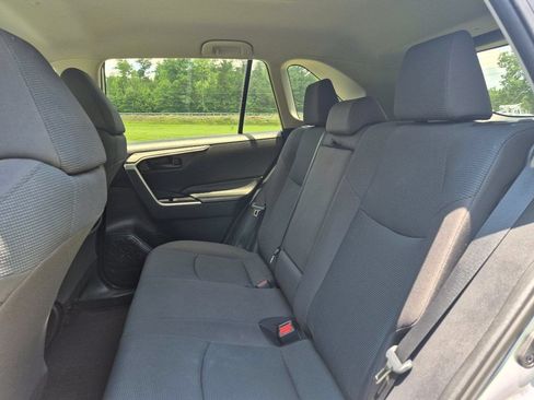 Used 2020 Toyota RAV4 LE FWD image 24