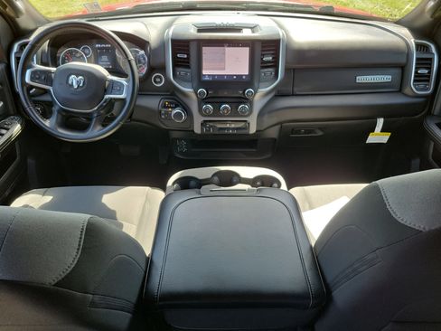 Used 2024 RAM 2500 Big Horn w/ Bed Utility Group image 13