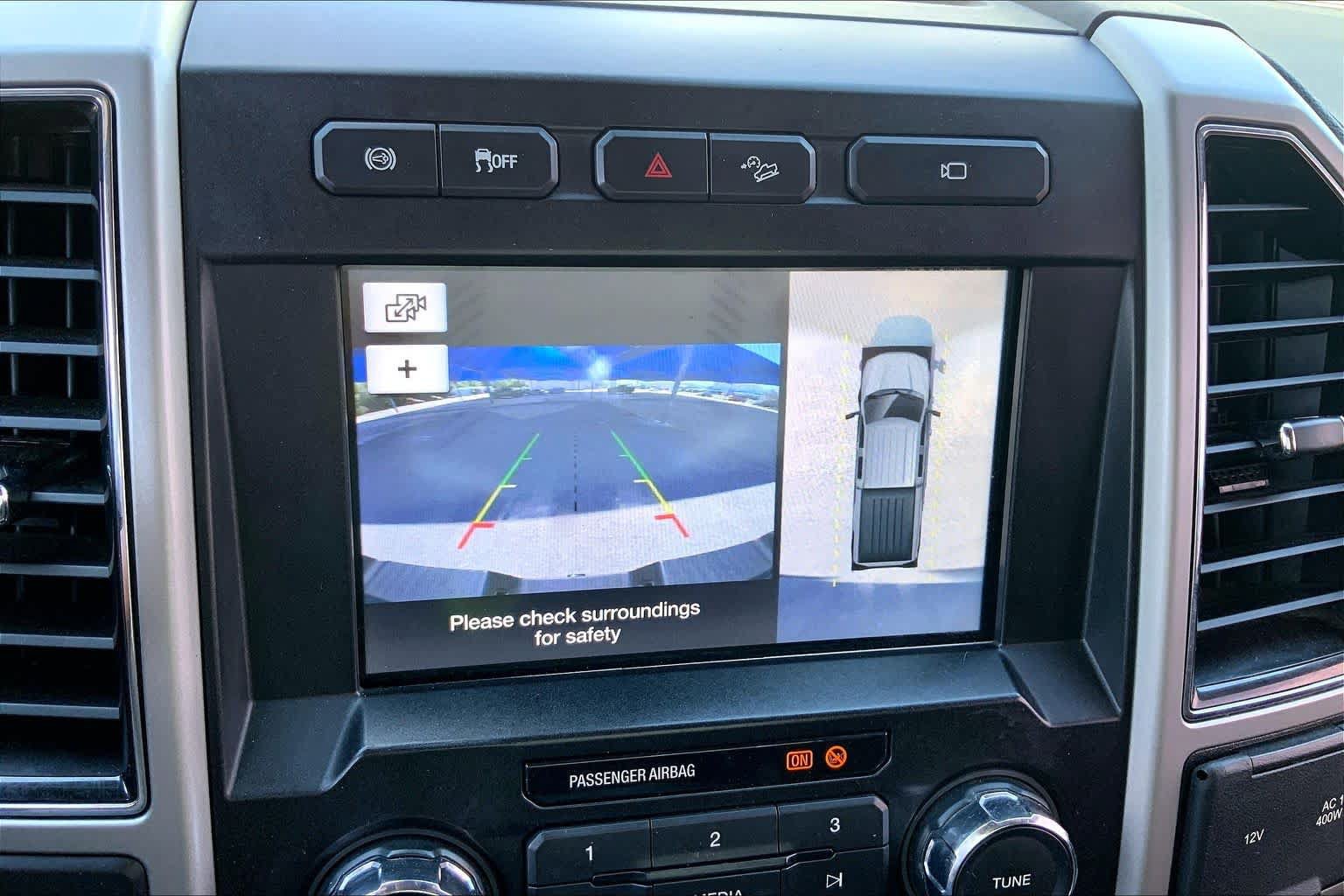 Used 2019 Ford F250 Lariat w/ Lariat Ultimate Package AWD/4WD image 27