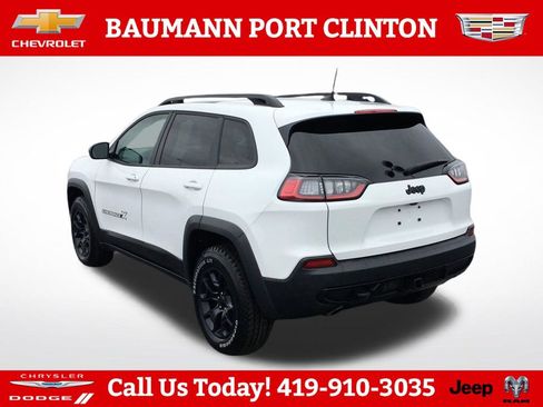 Used 2022 Jeep Cherokee Latitude w/ Trailer Tow Group AWD/4WD image 8