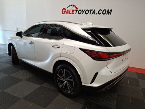 Used 2024 Lexus RX 350 Premium w/ Accessory Package AWD/4WD image 10
