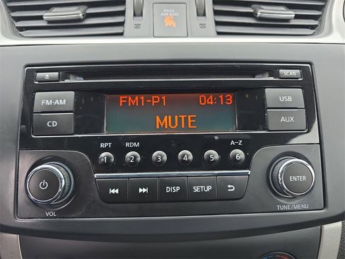 Used 2015 Nissan Sentra S image 20