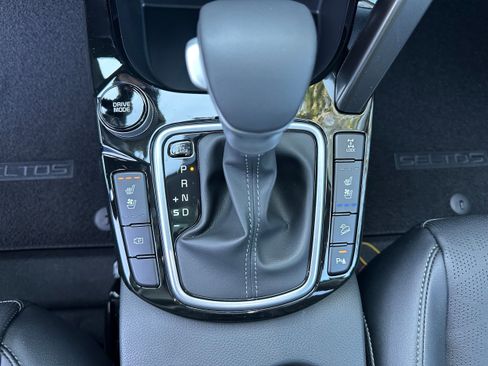 New 2026 Kia Seltos SX w/ SX Sunroof Package image 37