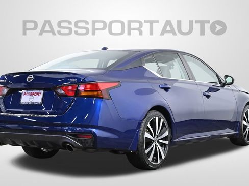 Used 2021 Nissan Altima 2.5 SR image 9