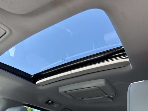 Used 2019 Honda Odyssey EX-L image 19