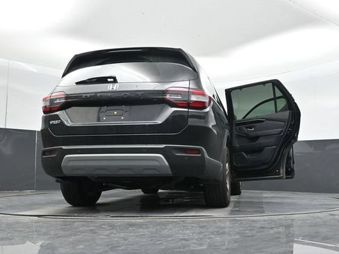 Used 2025 Honda Pilot EX-L image 61