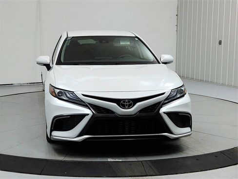 Used 2023 Toyota Camry XSE image 2