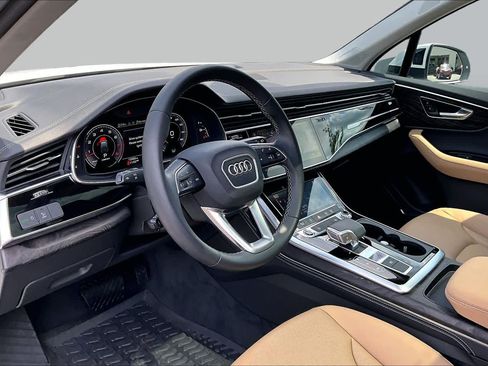 Used 2025 Audi Q7 3.0T Premium Plus AWD/4WD image 18