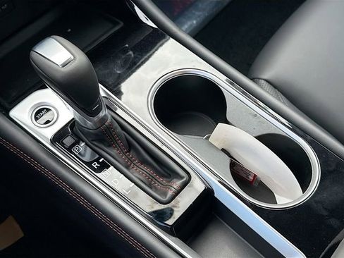 New 2025 Nissan Altima 2.5 SR image 11