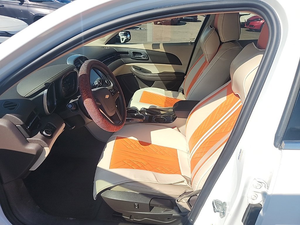 Used 2015 Chevrolet Malibu LT FWD image 19