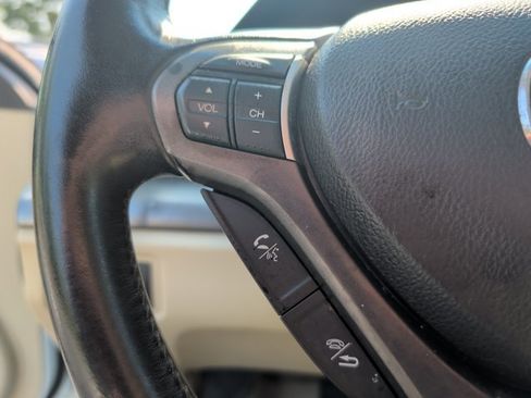 Used 2012 Acura TSX Sedan FWD image 17