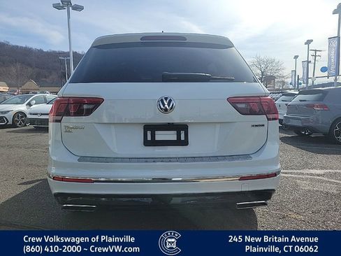 Certified 2021 Volkswagen Tiguan SEL Premium R-Line image 28