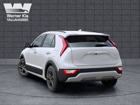 New 2026 Kia Niro EX image 4