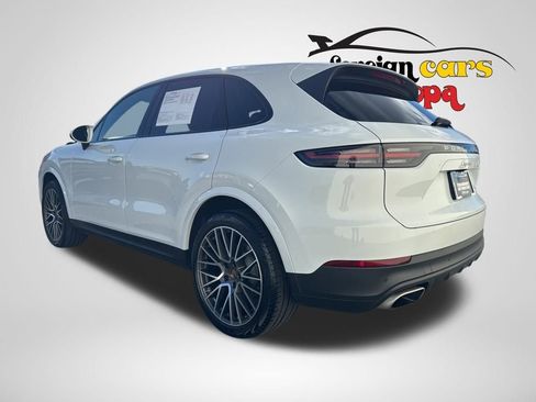 Used 2021 Porsche Cayenne image 5