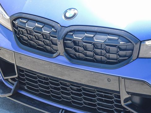 Used 2024 BMW M340i w/ Premium Package image 7