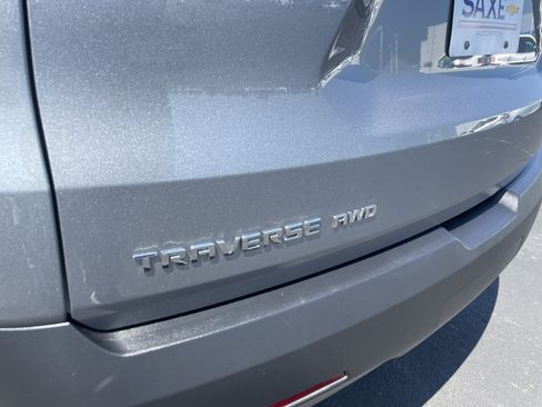 Used 2023 Chevrolet Traverse LT AWD/4WD image 27