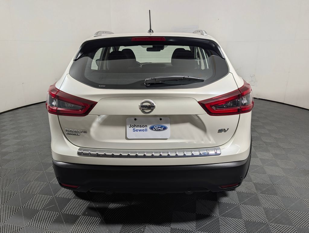 Used 2021 Nissan Rogue Sport SV FWD image 6