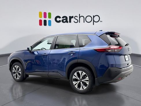 Used 2023 Nissan Rogue SV AWD/4WD image 3