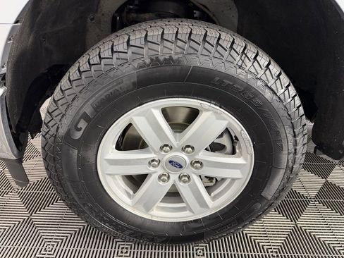 Used 2023 Ford F150 XLT w/ Trailer Tow Package image 11