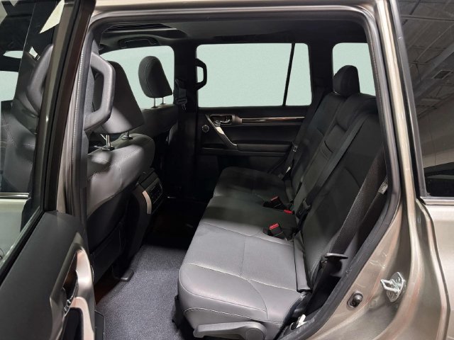 Certified 2023 Lexus GX 460 Premium w/ Premium Plus Package AWD/4WD image 26