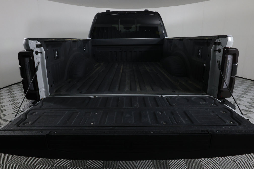 Used 2025 Ford F250 Platinum AWD/4WD image 7
