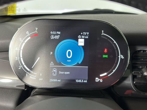 Used 2022 MINI Cooper 2-Door Hardtop FWD image 15
