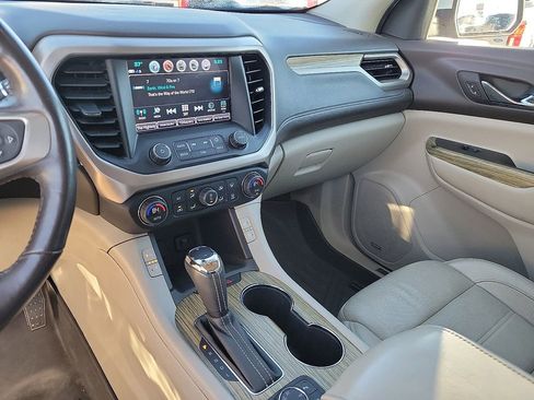 Used 2019 GMC Acadia Denali w/ Technology Package image 21
