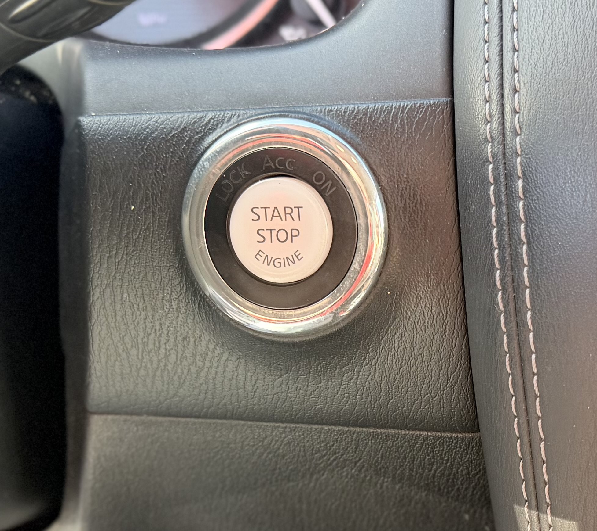 Used 2018 Nissan Armada SL RWD image 34