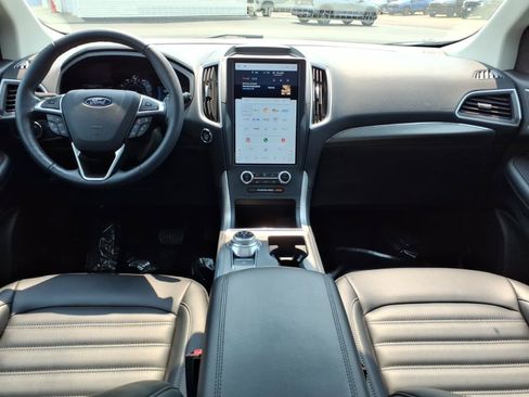 Used 2022 Ford Edge SEL w/ Convenience Package AWD/4WD image 11
