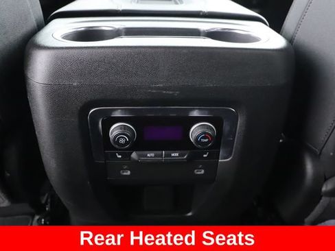 Used 2024 Chevrolet Tahoe High Country AWD/4WD image 31