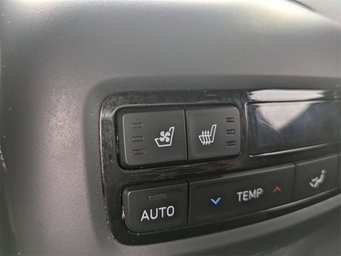 Used 2023 Hyundai Palisade Calligraphy image 13