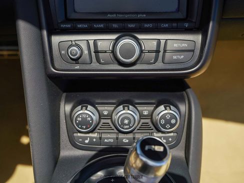 Used 2011 Audi R8 V8 AWD/4WD image 42