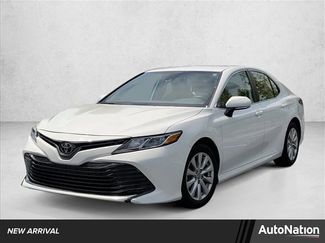 Used 2020 Toyota Camry LE w/ Convenience Package video 1
