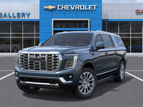 New 2026 GMC Yukon XL Denali w/ Sun & Power Step Package RWD image 7