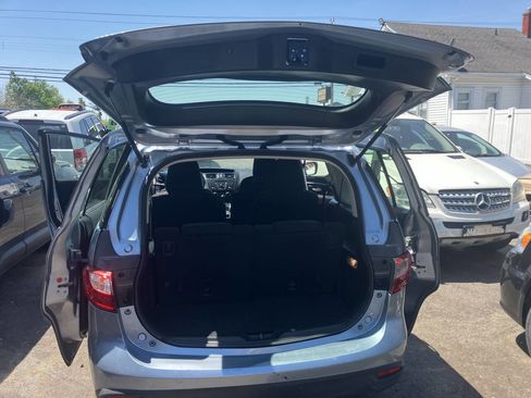 Used 2012 MAZDA MAZDA5 Sport FWD image 22