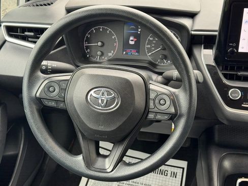 Used 2024 Toyota Corolla LE image 13