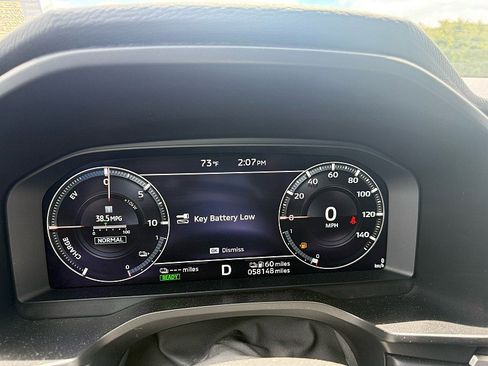 Used 2023 Mitsubishi Outlander SEL AWD/4WD image 16