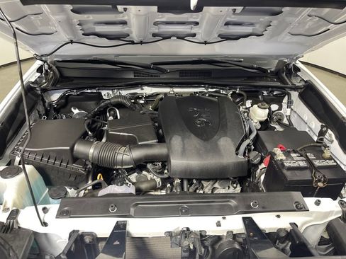 Certified 2023 Toyota Tacoma TRD Sport image 11