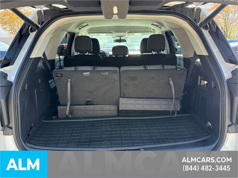 Used 2025 Ford Explorer Active image 23