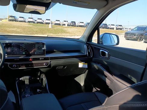 New 2026 Kia Sorento S image 11