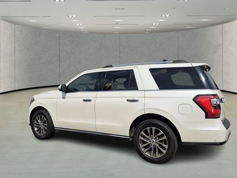 Used 2018 Ford Expedition Limited w/ Equipment Group 301A image 7