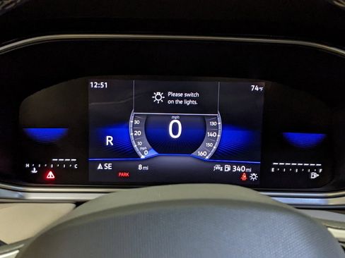 New 2025 Volkswagen Taos SE image 15