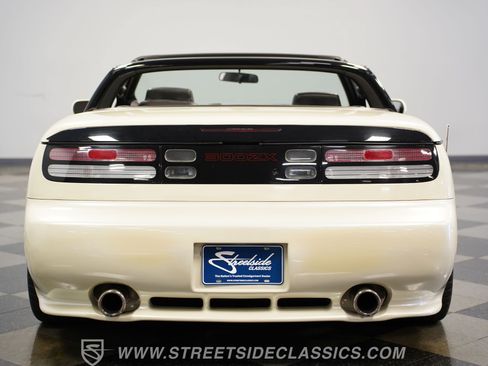 Used 1993 Nissan 300ZX Convertible RWD image 26