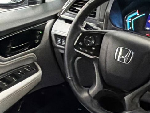 Used 2021 Honda Odyssey Elite image 24